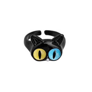 Niedlicher schwarzer Katzenring mit gelben und blauen Augen in offener Form