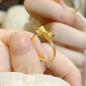Bague nœud élégante plaquée or 18 carats avec anneau mince poli pour femmes