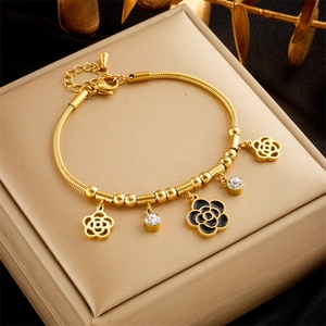 Camellia Pendant Chain Bracelet Stainless Steel Rhinestone Enamel French Retro Elegant Gold Plated Jewelry For Women
