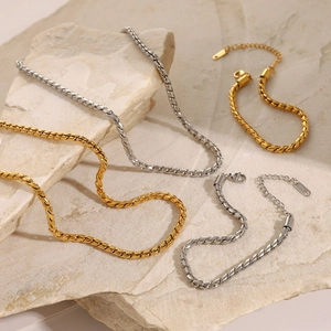 Collier Et Bracelet En Maille Corde En Acier Inoxydable Plaqué Or 18 Carats Bijoux Minimalistes Pour Femmes