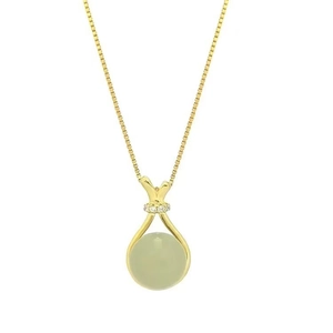 Elegante collana con ciondolo a sacchetto portafortuna in oro e giada verde