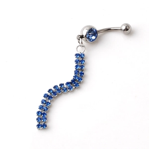 Zilveren navelpiercing met donkerblauwe stenen en S-vormige kristallen kwastjes