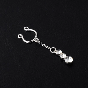 Silver non-piercing U-shaped body clip with three vertical sparkling crystal gems