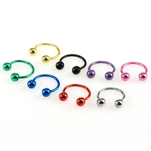 Set di 8 piercing a ferro di cavallo colorati in acciaio inossidabile per naso e orecchio
