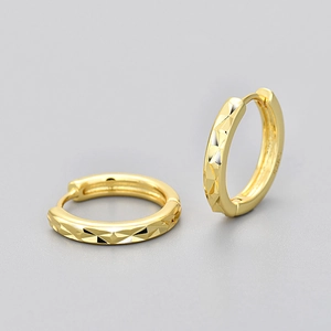 Geometrische Kupfer Creolen Mit Diamantschliff Für Damen Minimalistische Huggie-Ohrringe Gold Weißgold Modeschmuck