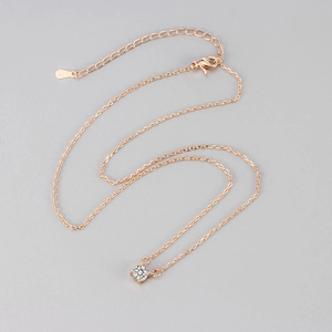 Collier minimaliste en argent S925 or rose avec pendentif solitaire en zircone ronde