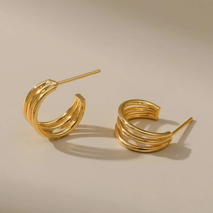 Pendientes minimalistas de triple capa en forma de C con baño de oro de 18K y estilo vintage