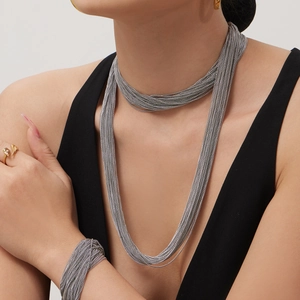 Minimalistische meerlaagse ketting ketting en armband set van zilverkleurig rvs