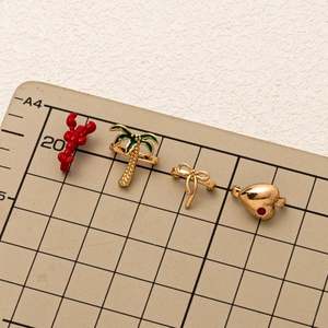 DIY flip flop charms set with gold lobster, coconut tree, bow, and red heart pendant