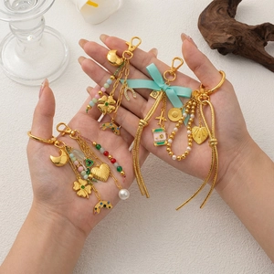 Set de porte-clés DIY plaqué or 18K avec perles colorées et pendentifs variés