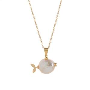 Baroque pearl fish pendant necklace in golden finish with sparkling zircon eye