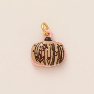 Charmante pompoenvormige hanger met 14K gouden afwerking en artistieke emaille details