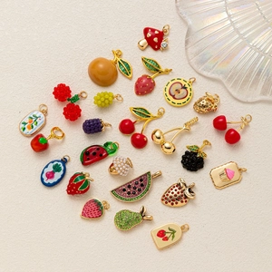 Pendentifs colorés en cuivre fruits et légumes avec finition dorée pour bijoux DIY