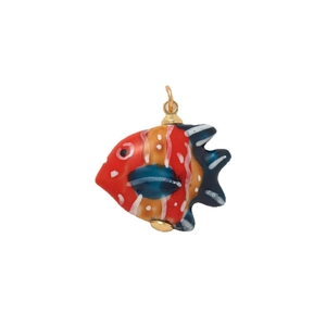 Pendentif poisson coloré de style océan avec anneau métallique doré pour collier