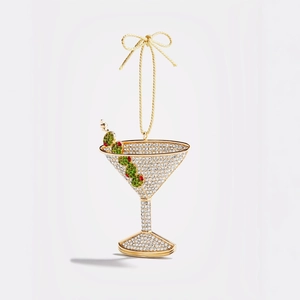 Dettaglio del ciondolo a bicchiere da cocktail in oro 18K con strass bianchi e verdi