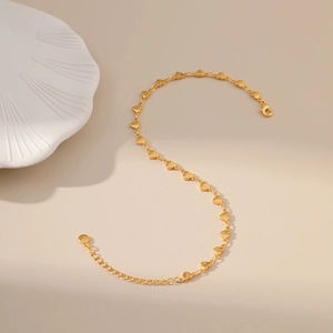 Minimalist 18K gold plated anklet featuring a continuous heart link design and lobster clasp