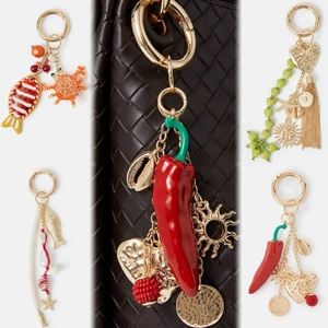 Charme de Sac en Alliage Vintage Bohémien Résine Piment Poisson Étoile de Mer Cœur Porte-Clés pour Femmes Accessoire de Vacances d'Été