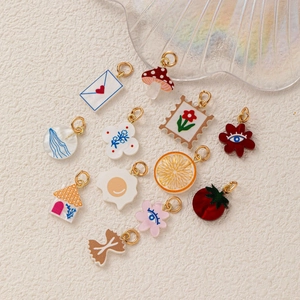 Collier en Acier Inoxydable Plaqué Or Vintage pour Femmes Pendentif Émail Champignon Cœur Maison Bijoux de Mode DIY
