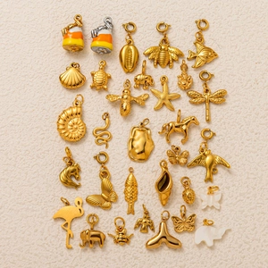 Accessoire Pendentif DIY en Acier Inoxydable Plaqué Or Papillon Coquille Animal Vie Marine Charme pour Création de Bijoux Collier Bracelet
