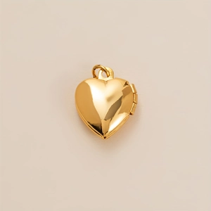 Ciondolo a cuore in oro 18K lucido con cerniera liscia e gancio classico per collana