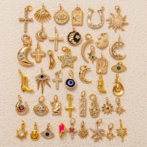 Collier Pendentif Croix Lune Étoile Mauvais Œil en Acier Inoxydable Plaqué Or 18K pour Femme Bijoux Bohème Vintage DIY