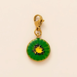 Ciondolo kiwi in acciaio inossidabile dorato 18K con smalto verde e chiusura a moschettone
