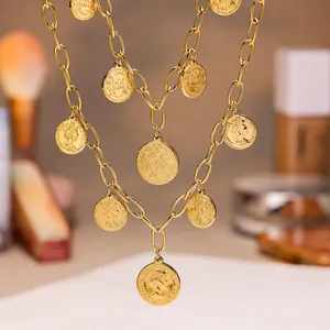 Collana con Ciondolo a Forma di Moneta Ritratto di Elisabetta II in Acciaio Inossidabile Vintage per Donna Gioielli Girocollo in Oro Galvanizzato