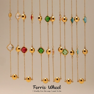 Collier Long en Acier Inoxydable Plaqué Or Avec Strass en Verre Tchèque Coloré Pendentif Géométrique pour Femme