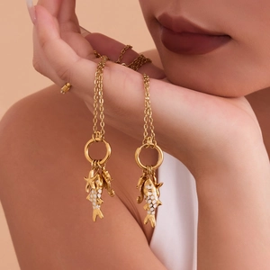 Collier en acier inoxydable plaqué or 18k avec pendentif poisson, étoile de mer et hippocampe