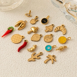 Set di ciondoli serie alimentare placcati oro 18K per collane e gioielli fai da te