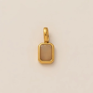 Pendentif rectangulaire en pierre grise claire avec monture plaquée or pour collier