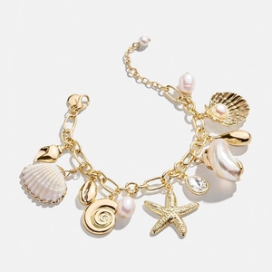18K Gold Ozean Anhänger Kette mit Seestern, Muscheln, Perlen und Karabinerverschluss