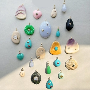 DIY gemstone heart flower pendants with gold plated clasps for custom necklace making