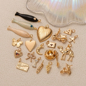 Moda Cobre Chapado En Oro 14K Colgante Collar Para Mujeres Joyería DIY Corazón Pez Avión Camello Animal Charms Con Strass Perla Artificial