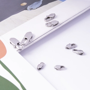Polished stainless steel lobster claw clasps for DIY jewelry necklaces and bracelets