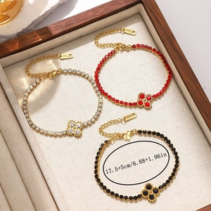 Pulseras de trébol en acero inoxidable chapado en oro de 18K con piedras de colores