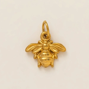 Realistic gold-plated bee charm pendant with detailed embossed metal for DIY jewelry