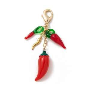 Kreativer Schlüsselanhänger mit roten Chili-Perlen und goldenem Karabinerverschluss