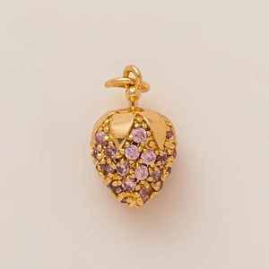 Exquisite 18K gold-plated strawberry pendant encrusted with pink purple crystals