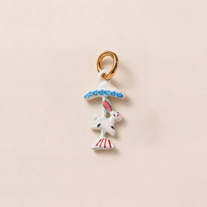 Pendentif lapin en or 18 carats fait main avec des détails en émail colorés
