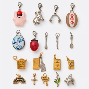 Set de dijes de acero inoxidable chapado en oro de 18K con animales y miniaturas DIY