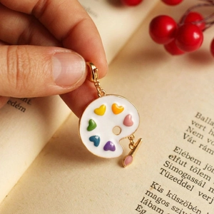 Pendentif palette et pinceau artistique avec cœurs colorés et fermoir mousqueton