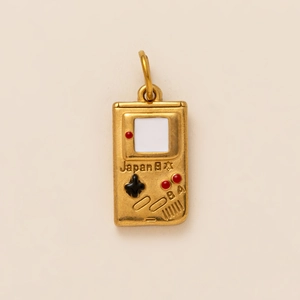Retro spelconsole hanger van 18K verguld roestvrij staal met Japan-gravure