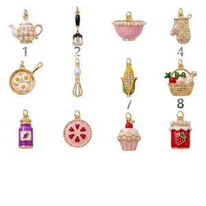 Set di ciondoli a tema cibo placcati oro 18K con smalto e perle per gioielli fai da te