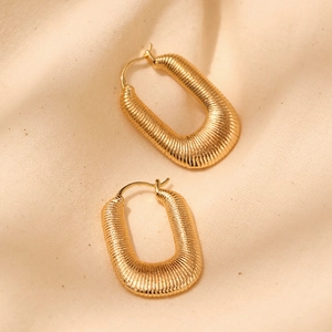 Retro U-shaped textured gold hoops with vintage ribbed design and 18K gold plated finish