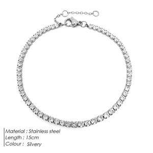 Bracciale tennis in acciaio inossidabile argento da 15cm con cristalli di zirconia quadrati