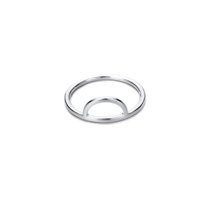 Anello in acciaio inossidabile argento lucido con moderno design geometrico ad arco