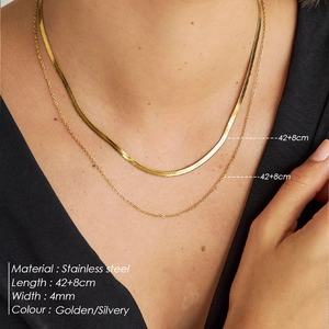 Detail of 4mm golden double layer stainless steel necklace with adjustable 42+8cm chain