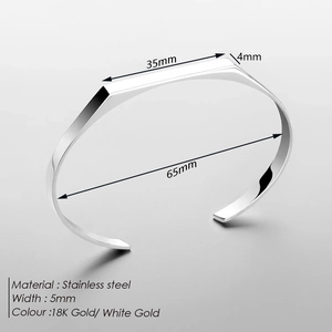 Minimalistischer geometrischer Edelstahl-Armreif mit polierter Oberfläche und 35mm flacher Oberseite