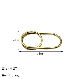 Minimalist gold double-finger crossover ring with US size 7 and 4.2cm length dimensions